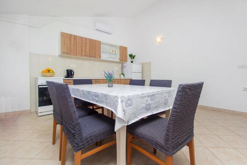 Apartman Belakusic 1 Гребастика Экстерьер фото